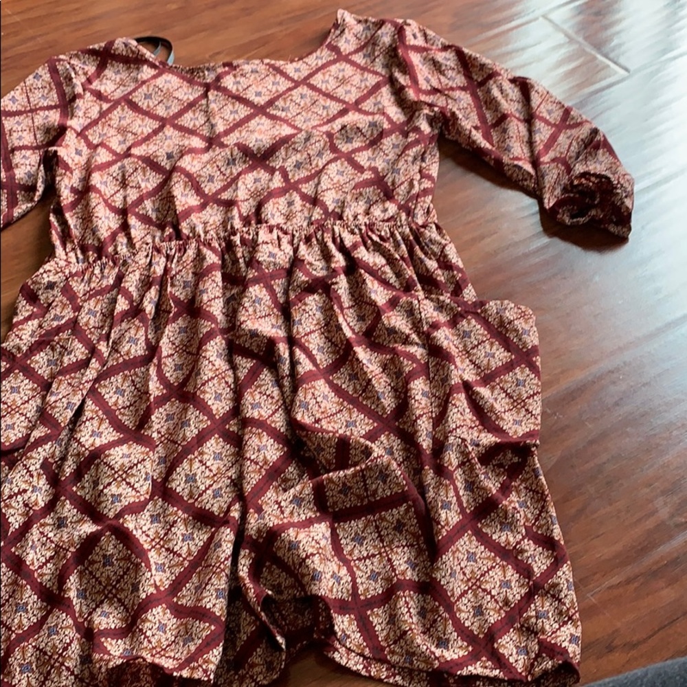 Pattern dress - Picture 4 of 4